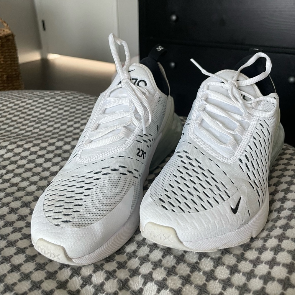 Nike Air Max 270